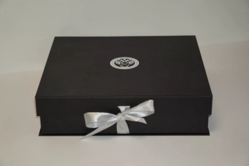 Коробки с логотипом