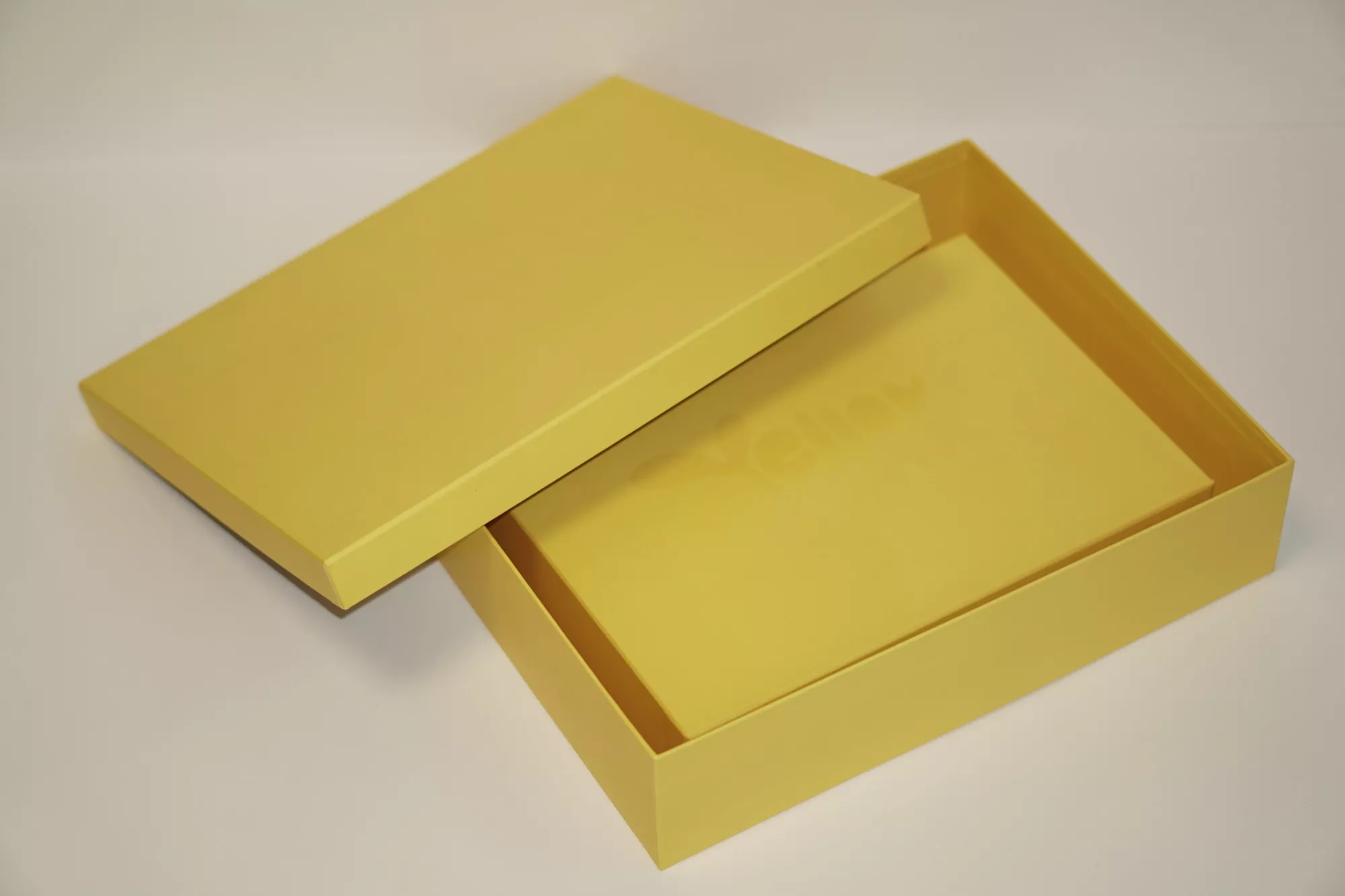 Коробка крышка-дно с полноцветной печатью Коробка крышка-дно с полноцветной печатью