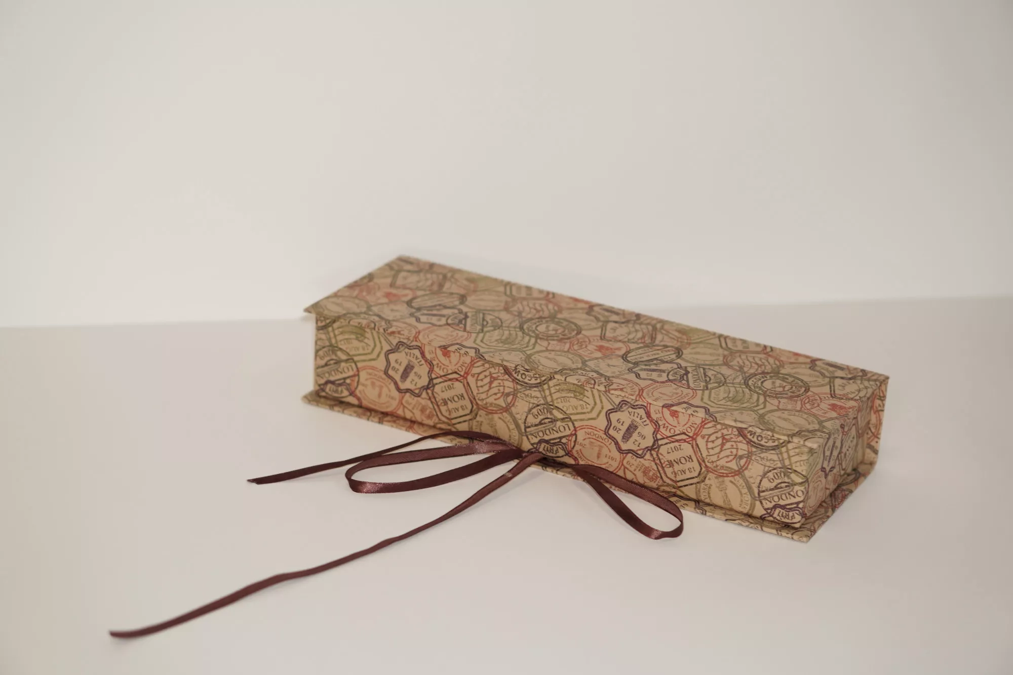 Коробка-книжка с лентами Коробка-книжка с лентами