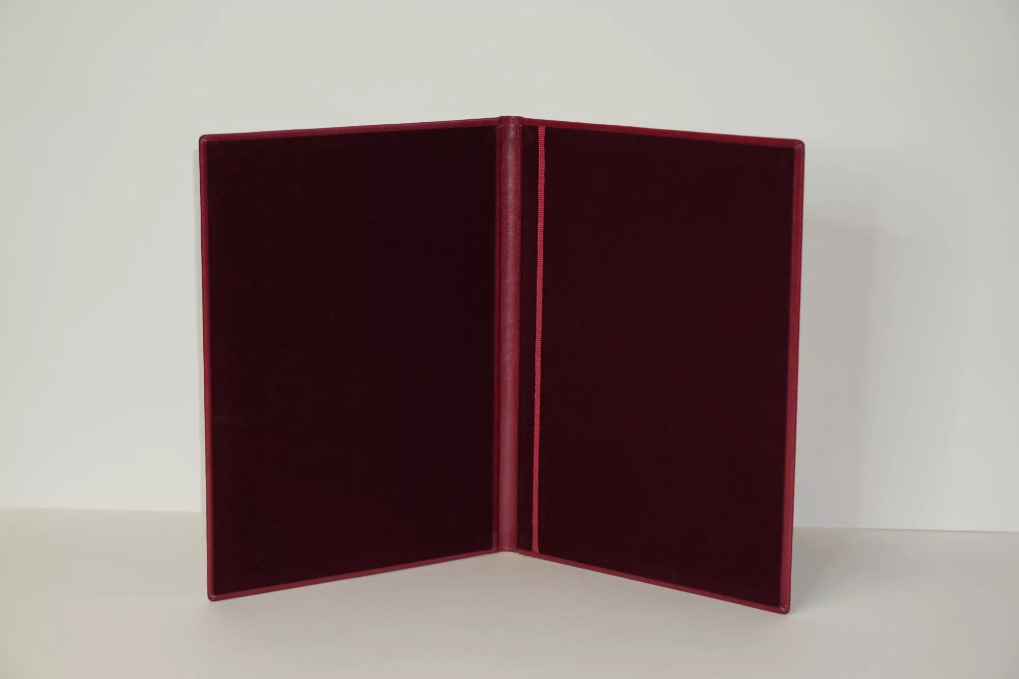 Адресная папка с шильдом Адресная папка с шильдом